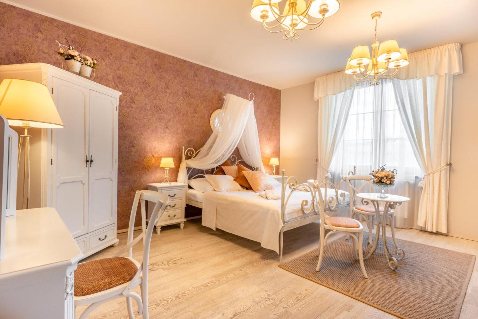 Hotel Plumlov Mostkovice Buitenkant foto