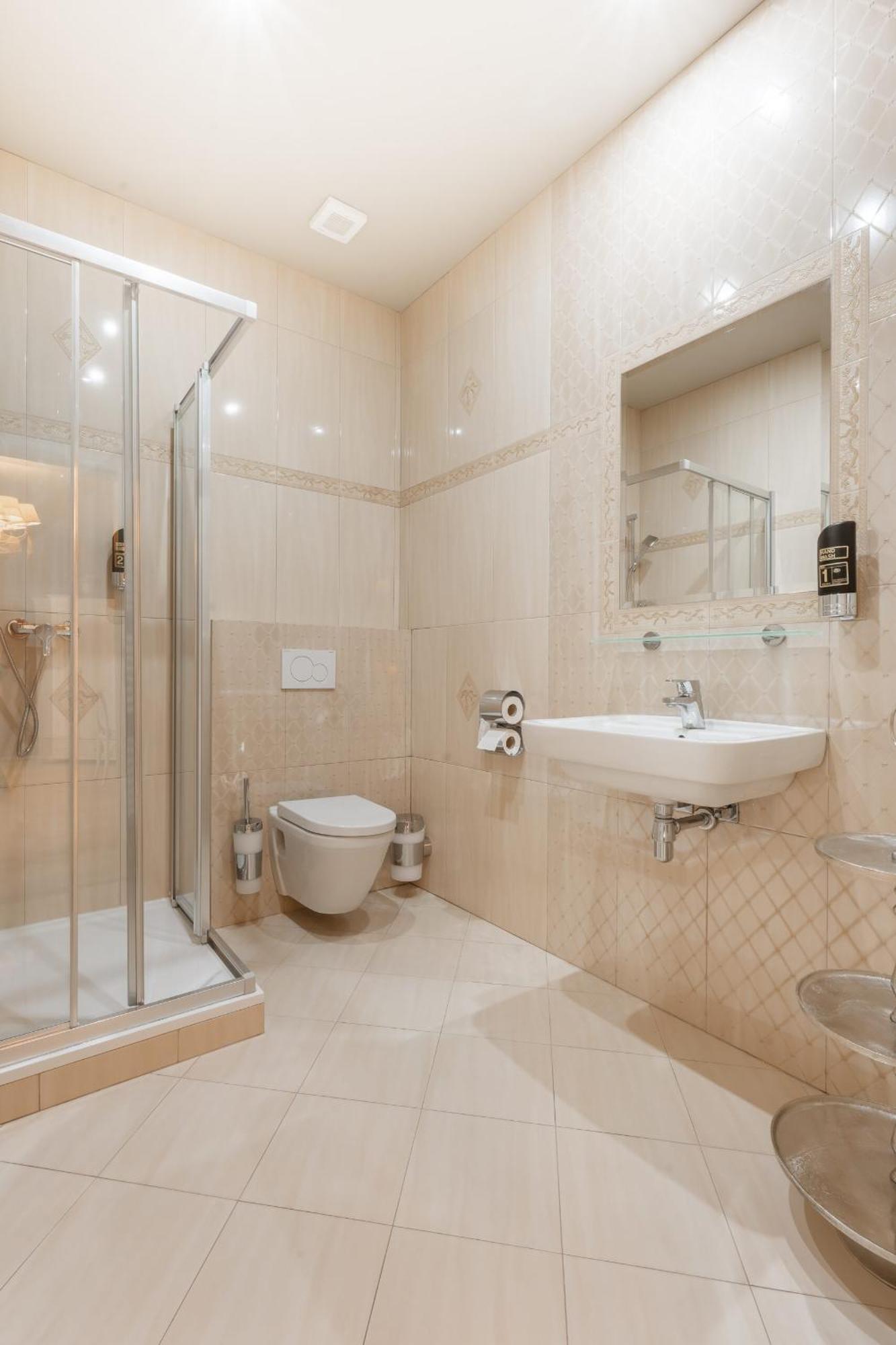 Hotel Plumlov Mostkovice Buitenkant foto