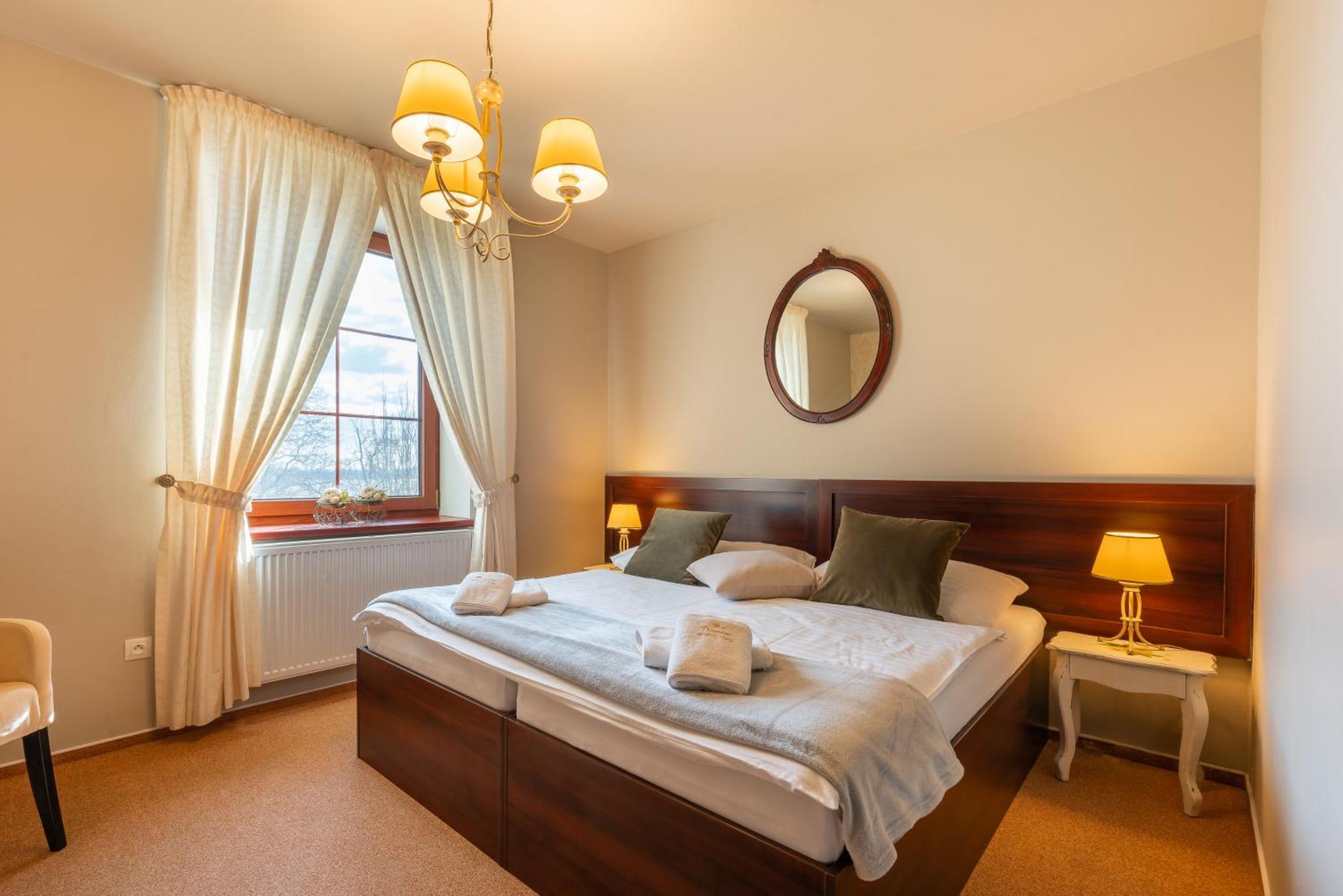 Hotel Plumlov Mostkovice Buitenkant foto
